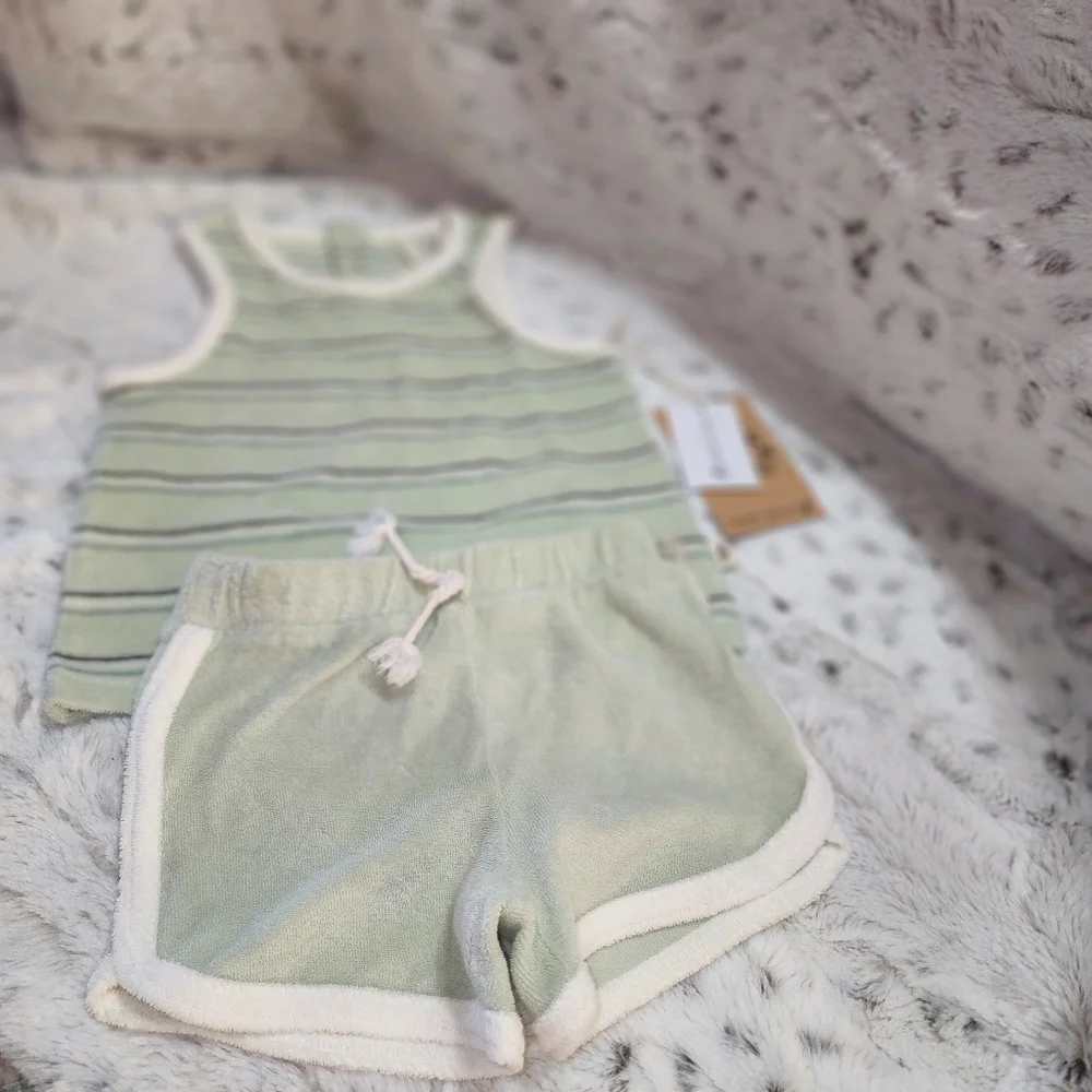 Easy Peasy nwt easy